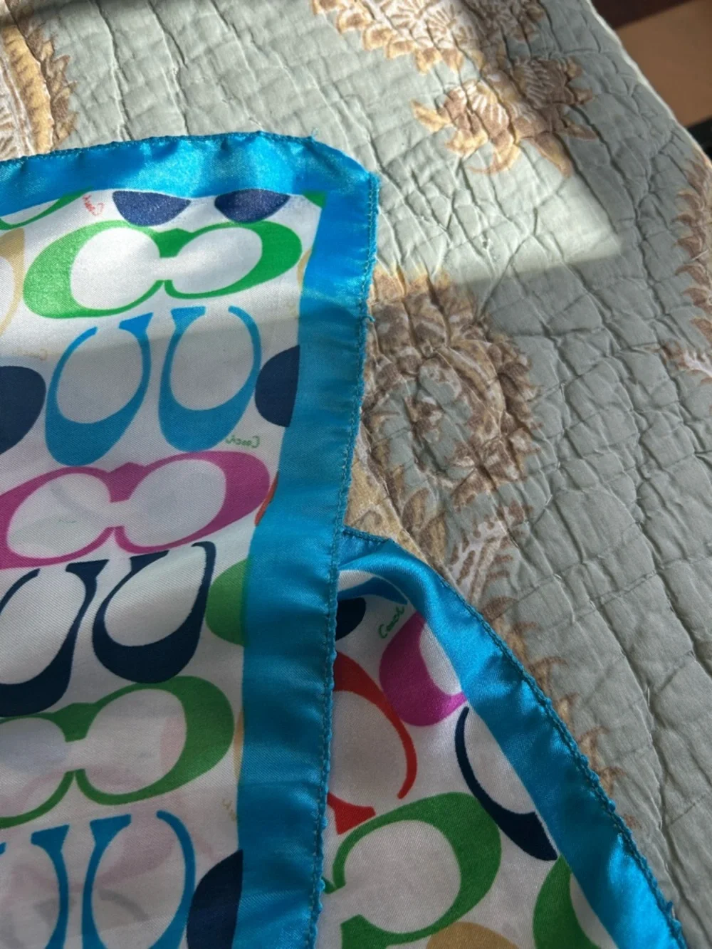 Vintage Coach Turquoise-Edged Multicolor Logo Silk Scarf - Picture 3 of 7